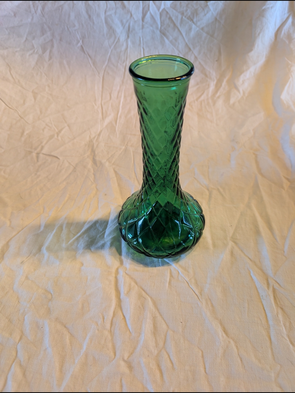 2/40$ Emerald Green Textured Glass Bud Vase